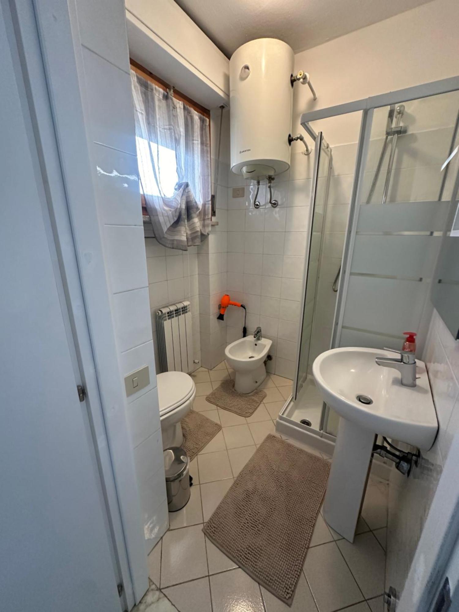B&B Luna Rosa Пиза Екстериор снимка